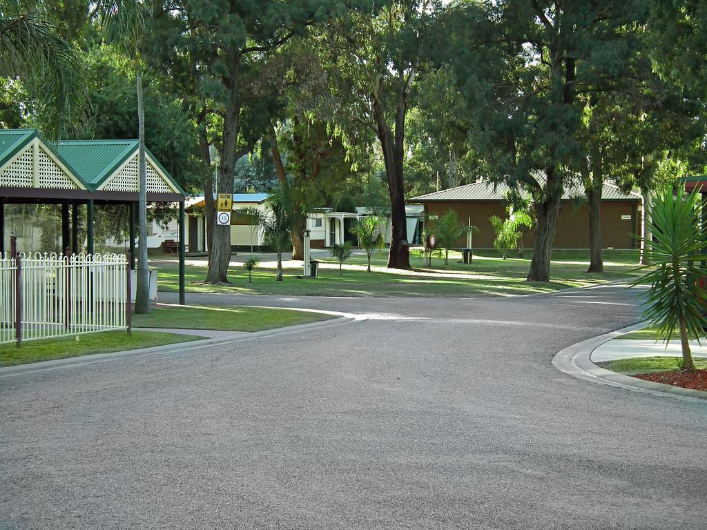 Cobram Barooga Golf Resort Екстер'єр фото
